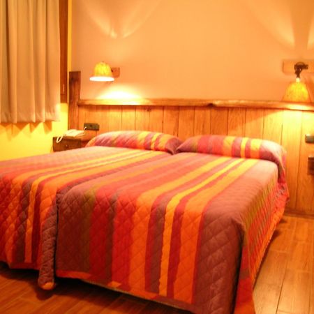 Hostal Xaloa Орио Екстериор снимка