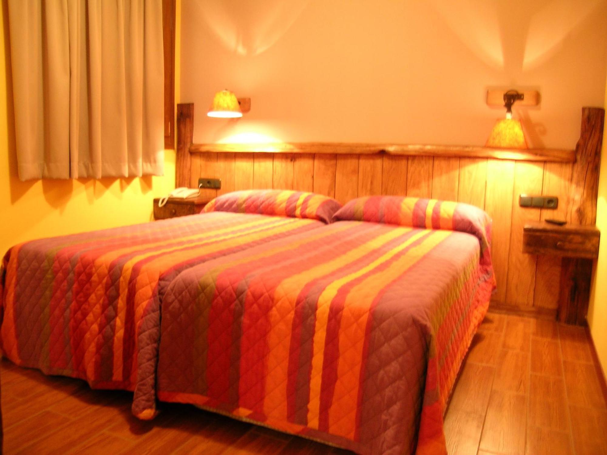 Hostal Xaloa Орио Екстериор снимка