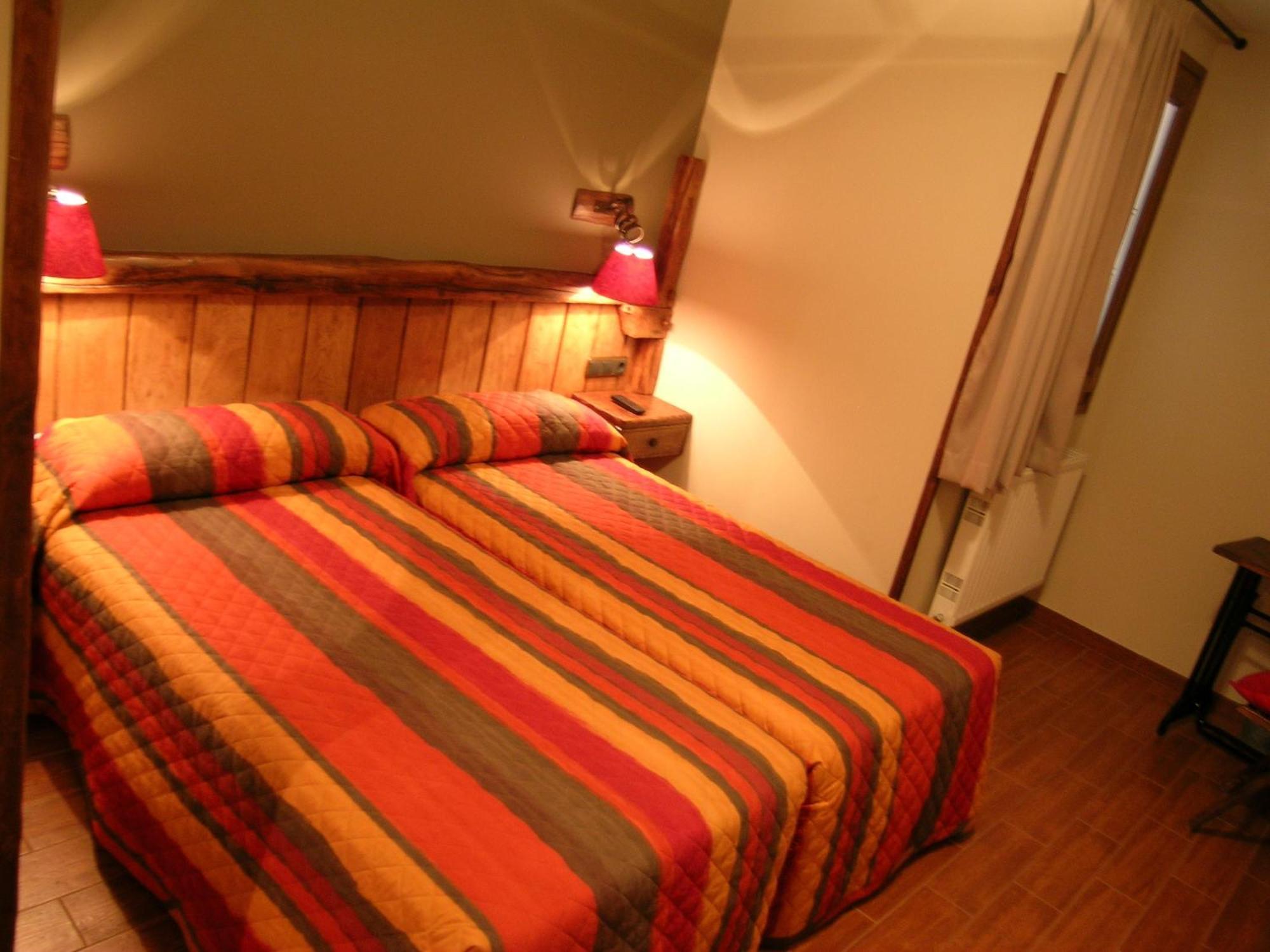 Hostal Xaloa Орио Екстериор снимка