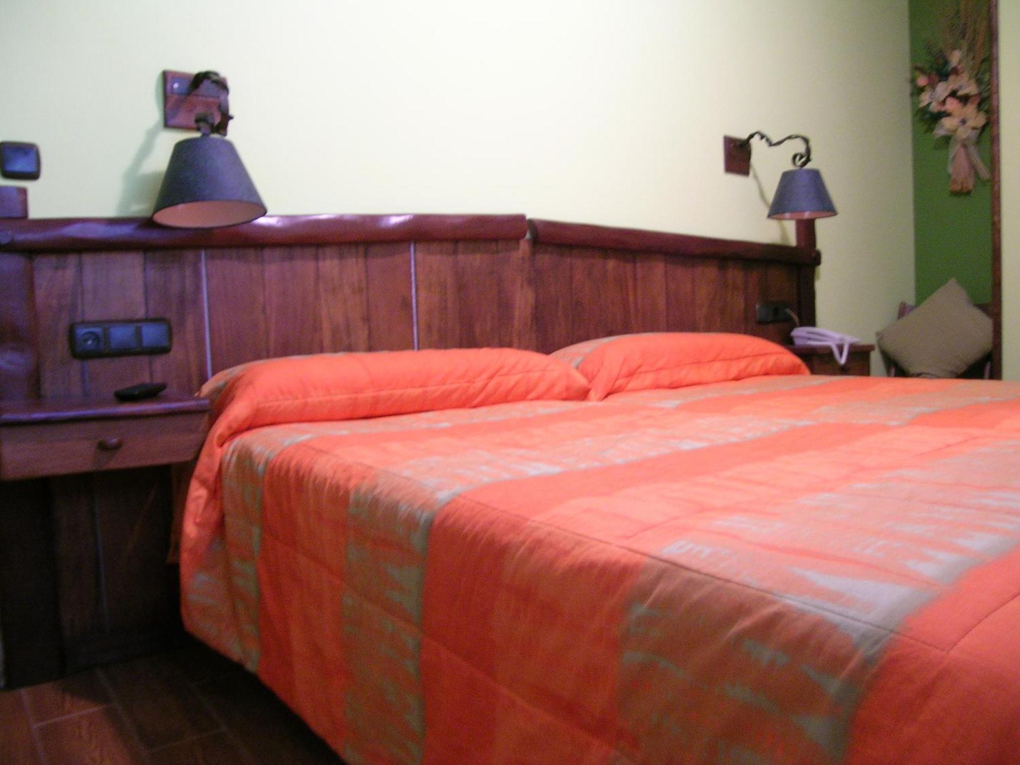 Hostal Xaloa Орио Екстериор снимка