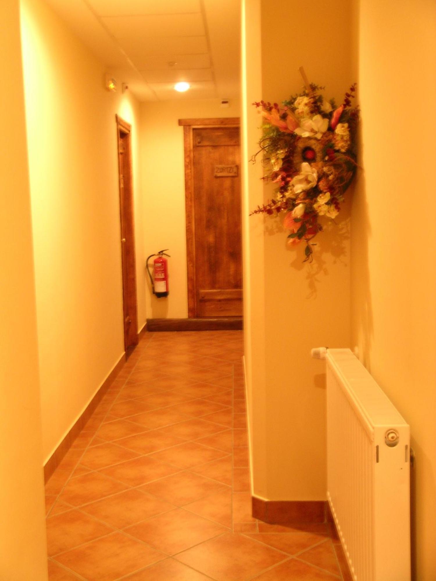Hostal Xaloa Орио Екстериор снимка