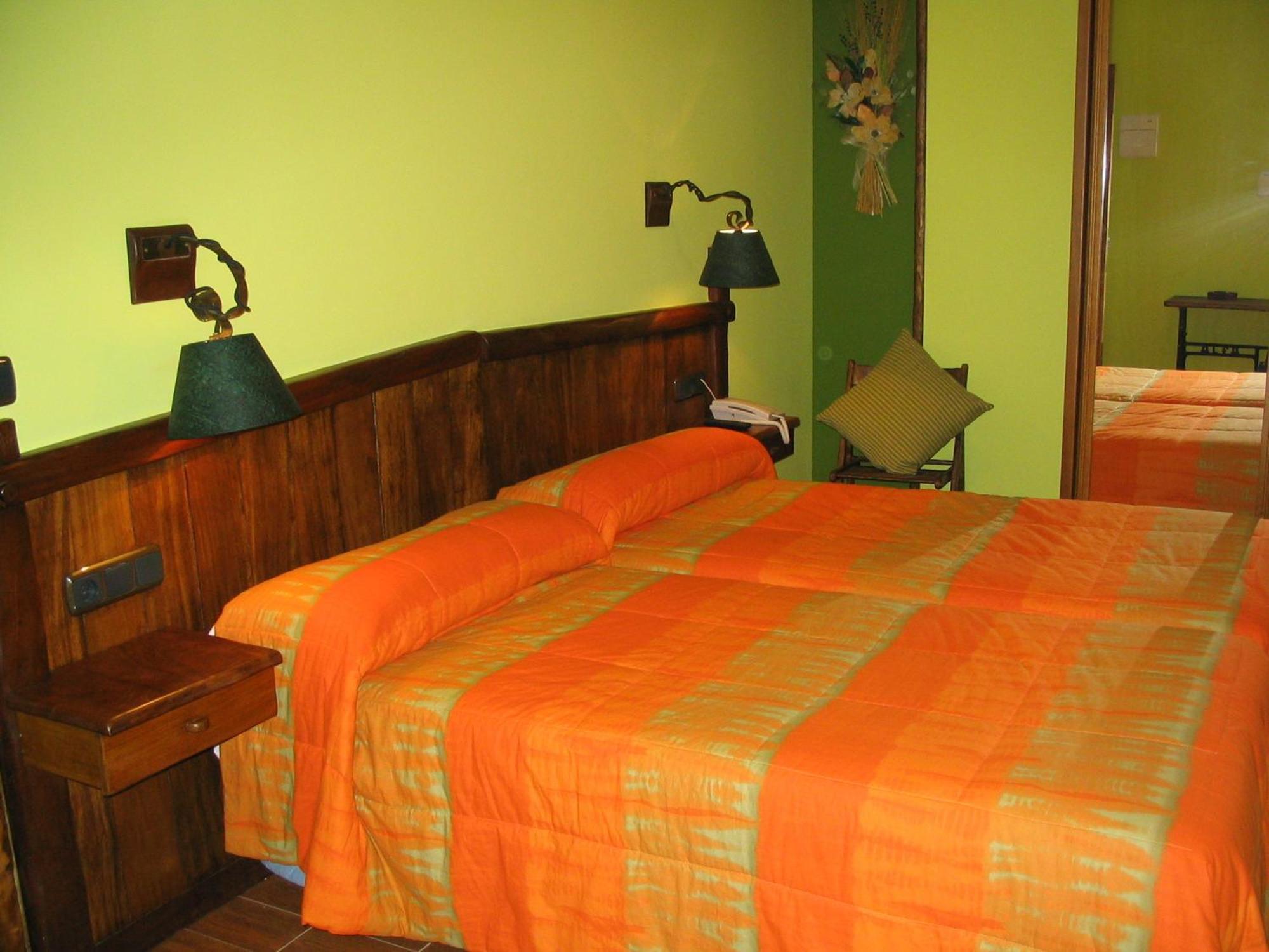 Hostal Xaloa Орио Екстериор снимка